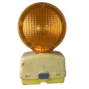 Empco-Lite 400 Amber/Yellow Barricade Construction Traffic Warning Flasher Light